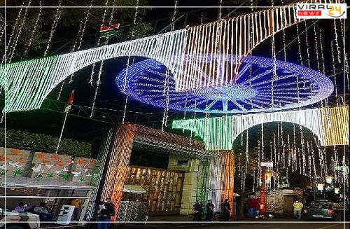 आजादी के रंग में जगमगाया एंटीलिया! देखिए एक झलक…-image-62fb5af3a38f2